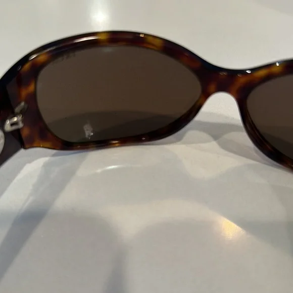 Tiffany & CO sunglasses - Picture 4 of 5